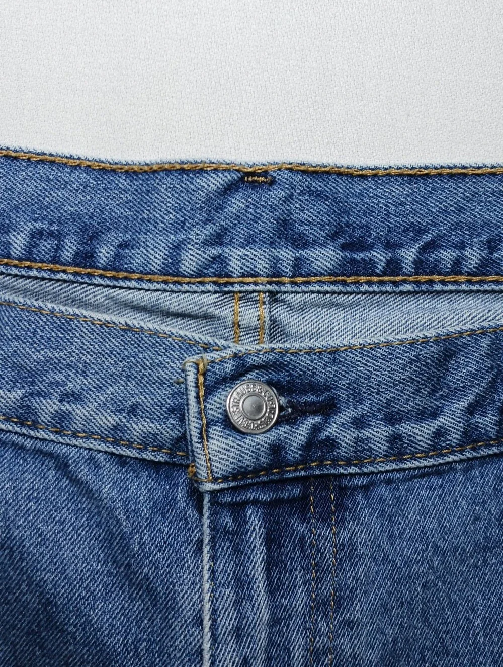 Levi's 550 Mens Relaxed Fit Jeans 44X30 Medium Wash Denim